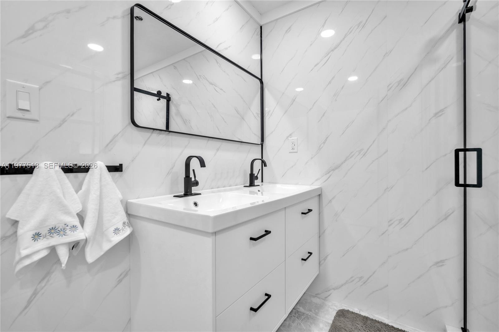 7151 Taft St Hollywood, FL 33024