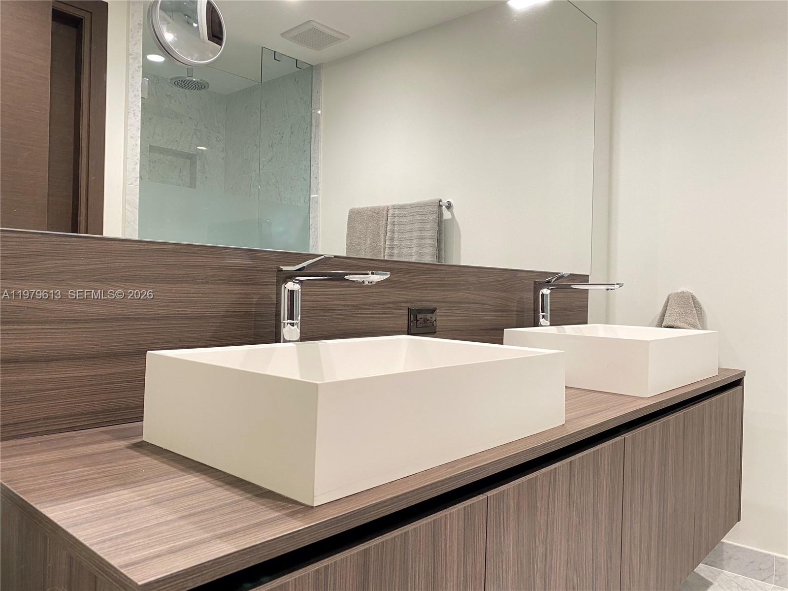 image Brickell Flatiron13