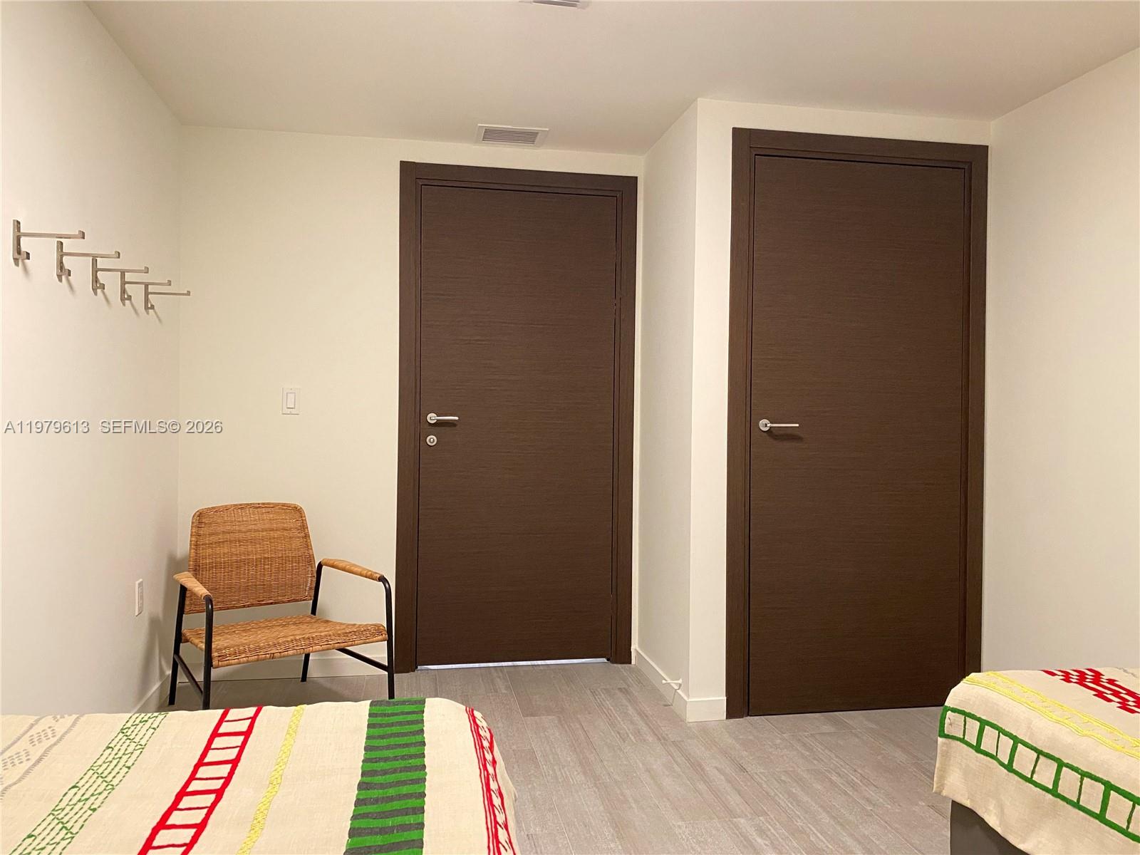 image Brickell Flatiron16