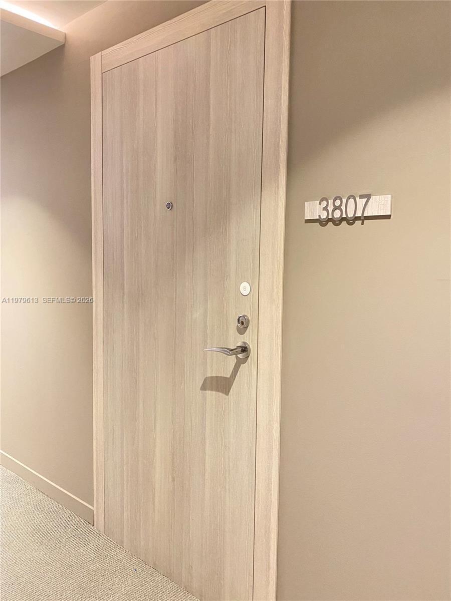 image Brickell Flatiron20