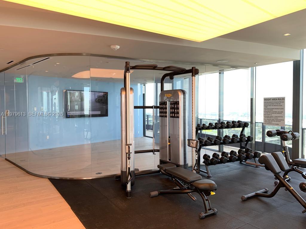 image Brickell Flatiron29