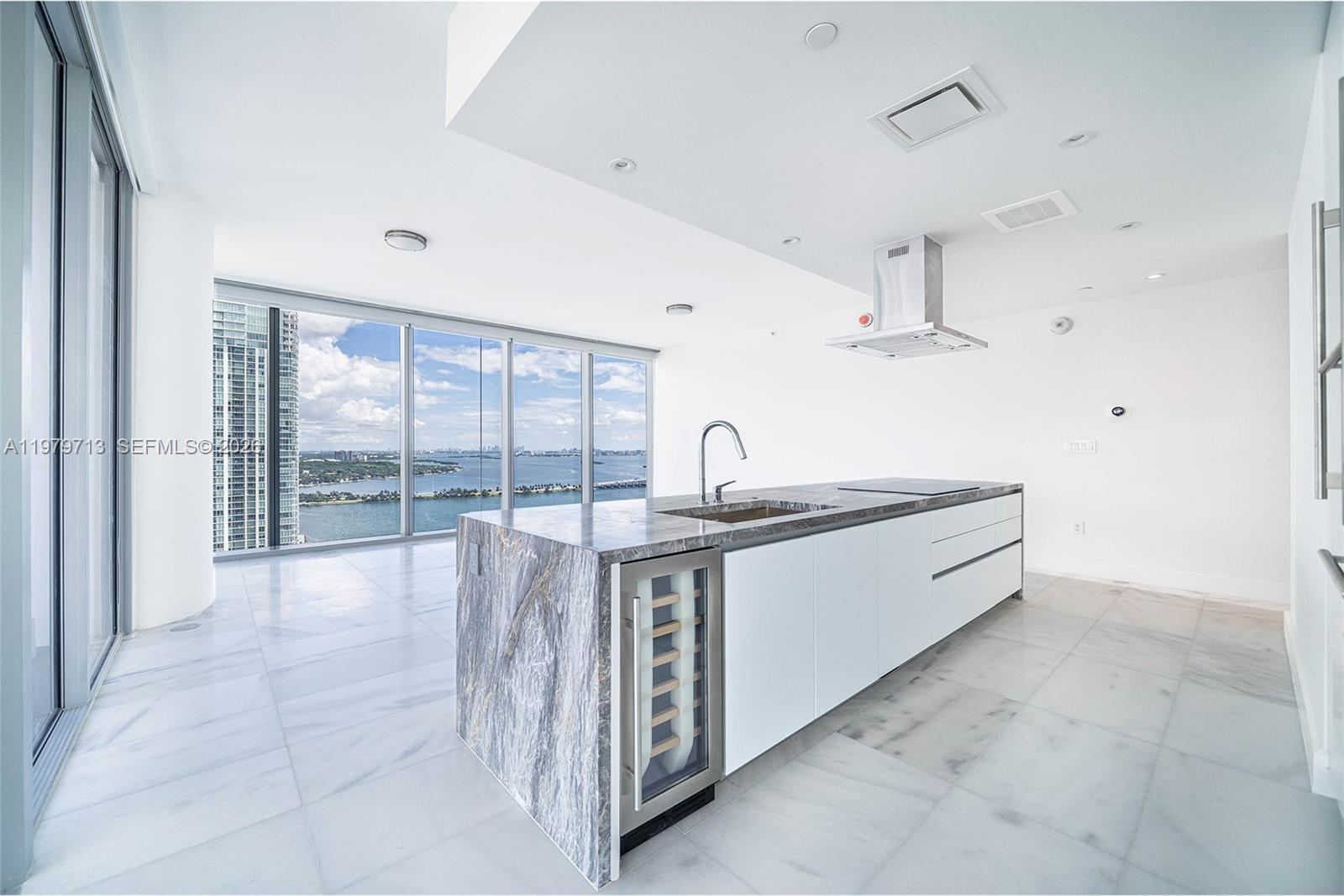 700 NE 26th Ter #3006 Miami, FL 33137