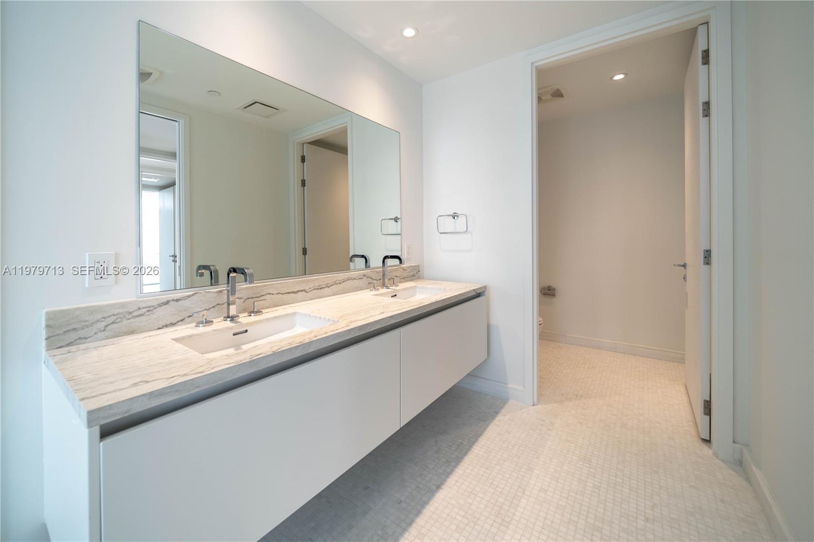 700 NE 26th Ter #3006 Miami, FL 33137