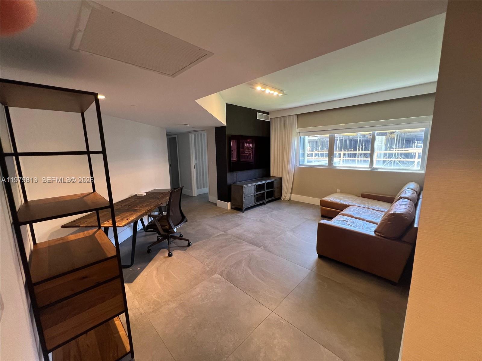 Undisclosed Address Bay Harbor Islands, FL 33154