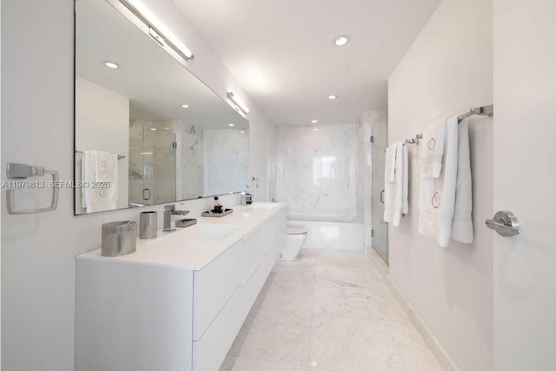 Undisclosed Address Bay Harbor Islands, FL 33154