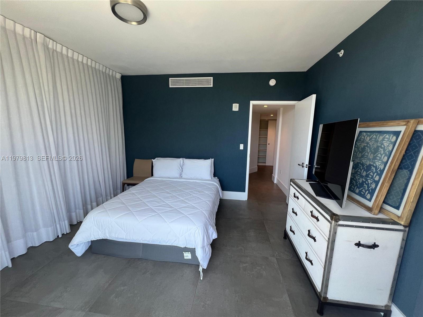 Undisclosed Address Bay Harbor Islands, FL 33154