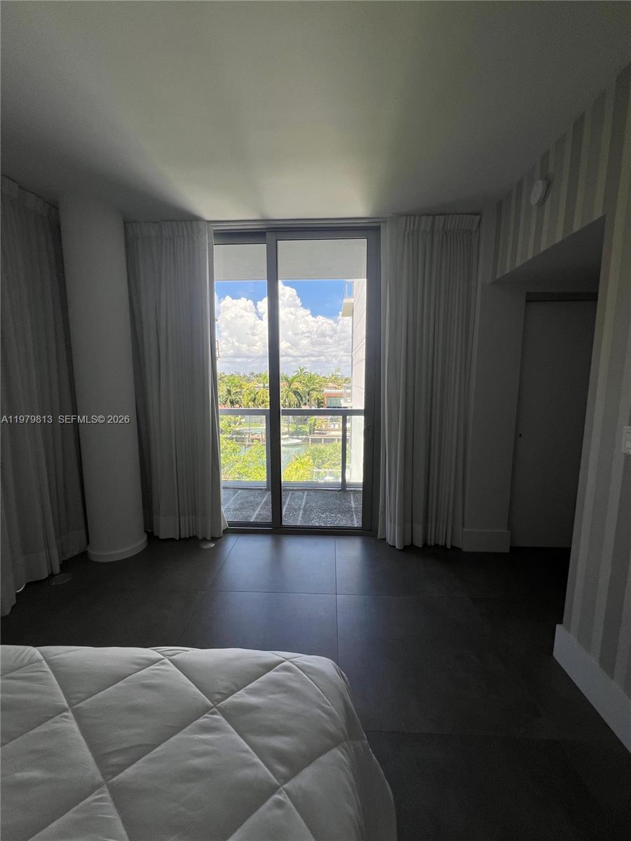 Undisclosed Address Bay Harbor Islands, FL 33154