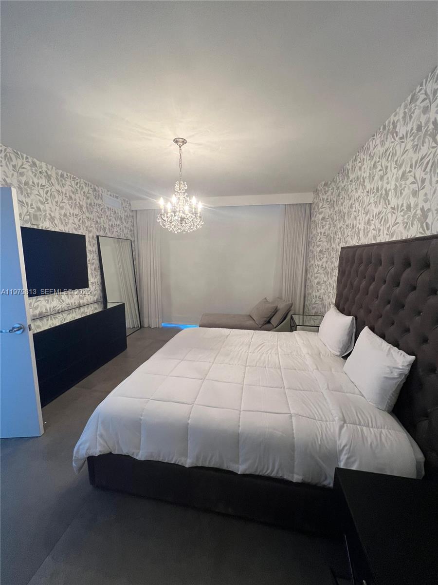 Undisclosed Address Bay Harbor Islands, FL 33154