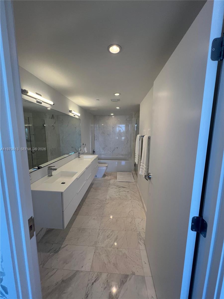 Undisclosed Address Bay Harbor Islands, FL 33154