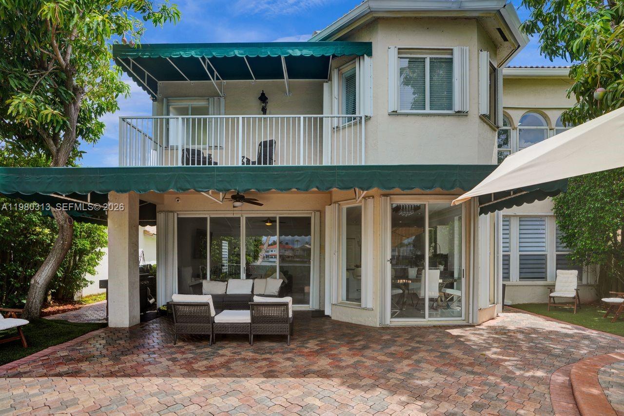 11008 NW 73rd St Doral, FL 33178