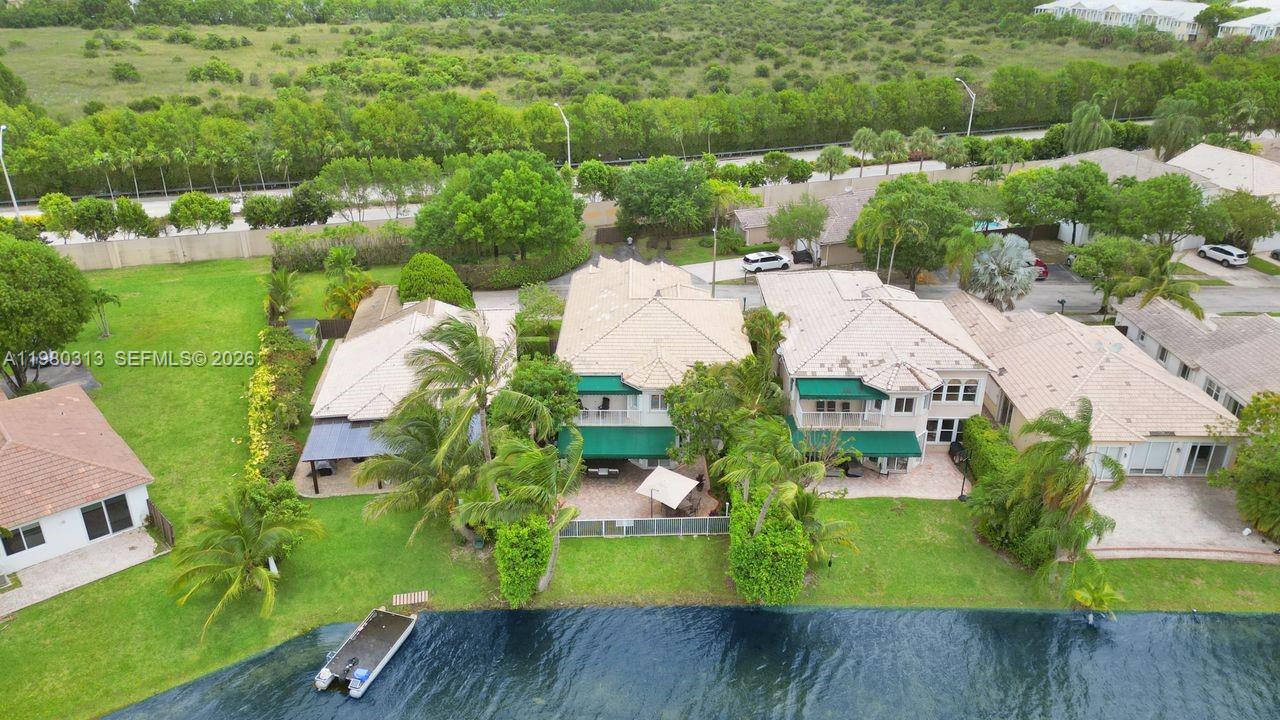 11008 NW 73rd St Doral, FL 33178