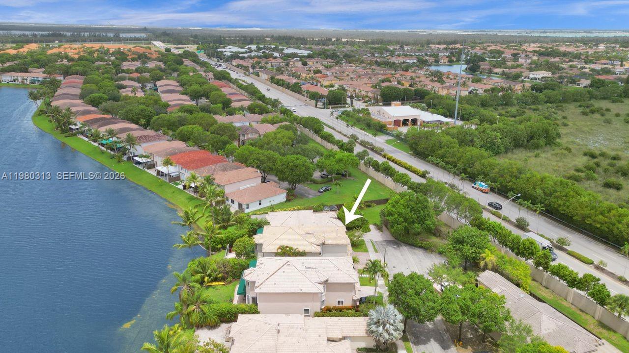 11008 NW 73rd St Doral, FL 33178