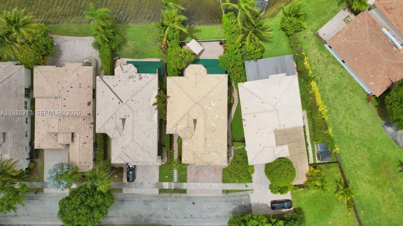 11008 NW 73rd St Doral, FL 33178