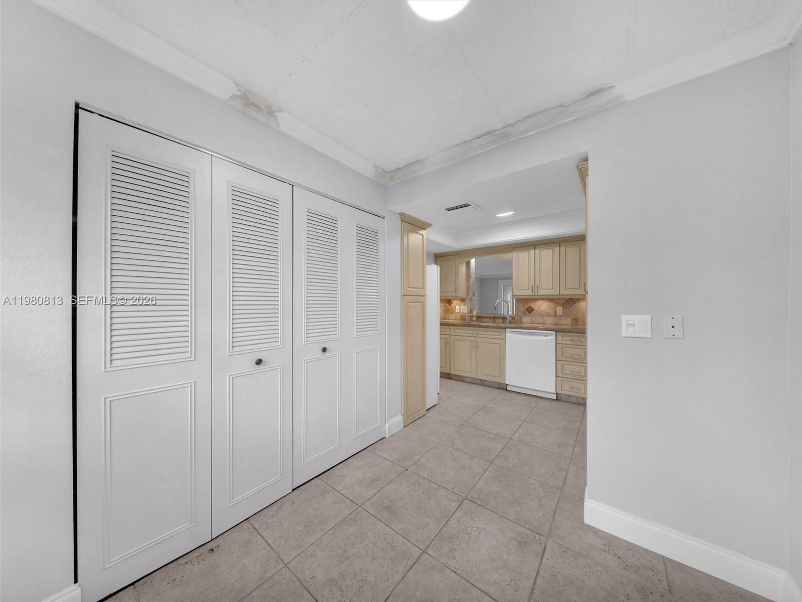 14873 Cumberland Dr #1040 Delray Beach, FL 33446