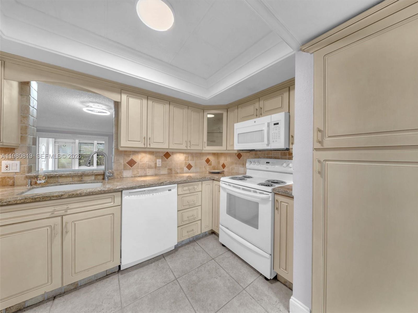 14873 Cumberland Dr #1040 Delray Beach, FL 33446