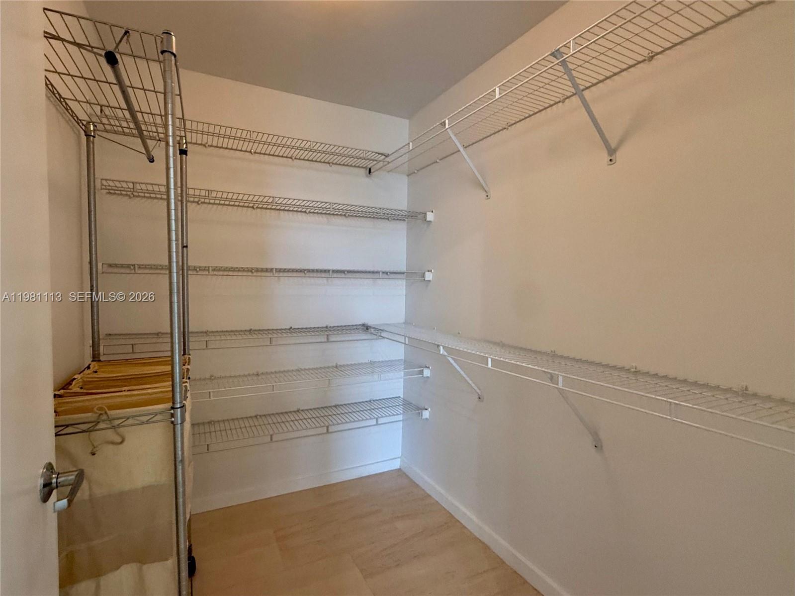 image 1060 Brickell - 105011