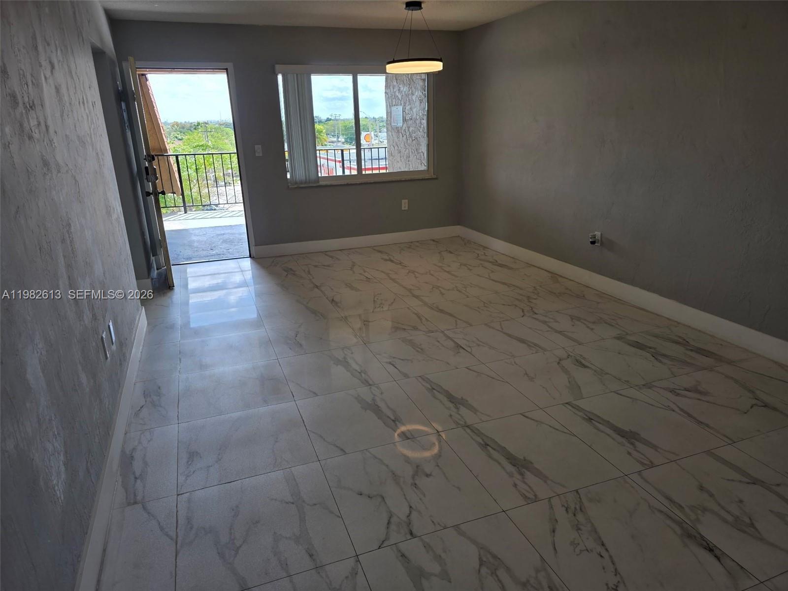 6575 W 4th Ave #507 B Hialeah, FL 33012