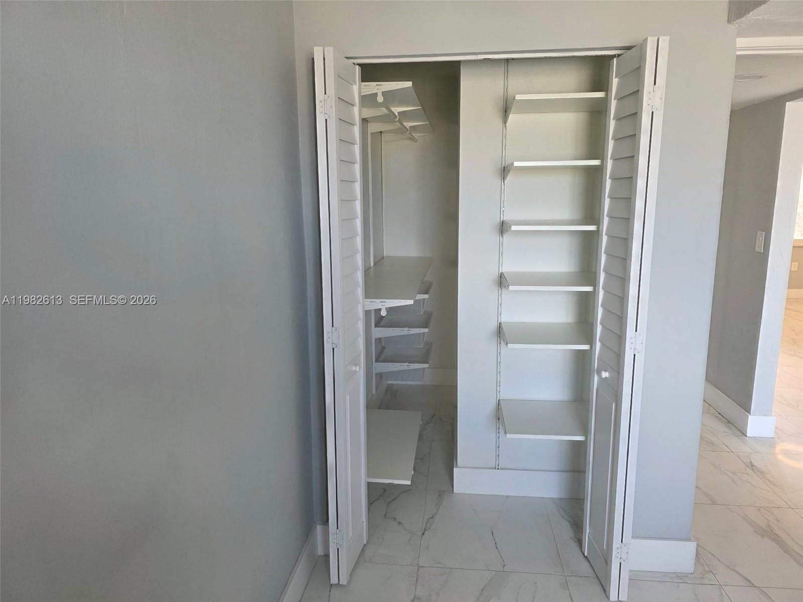 6575 W 4th Ave #507 B Hialeah, FL 33012