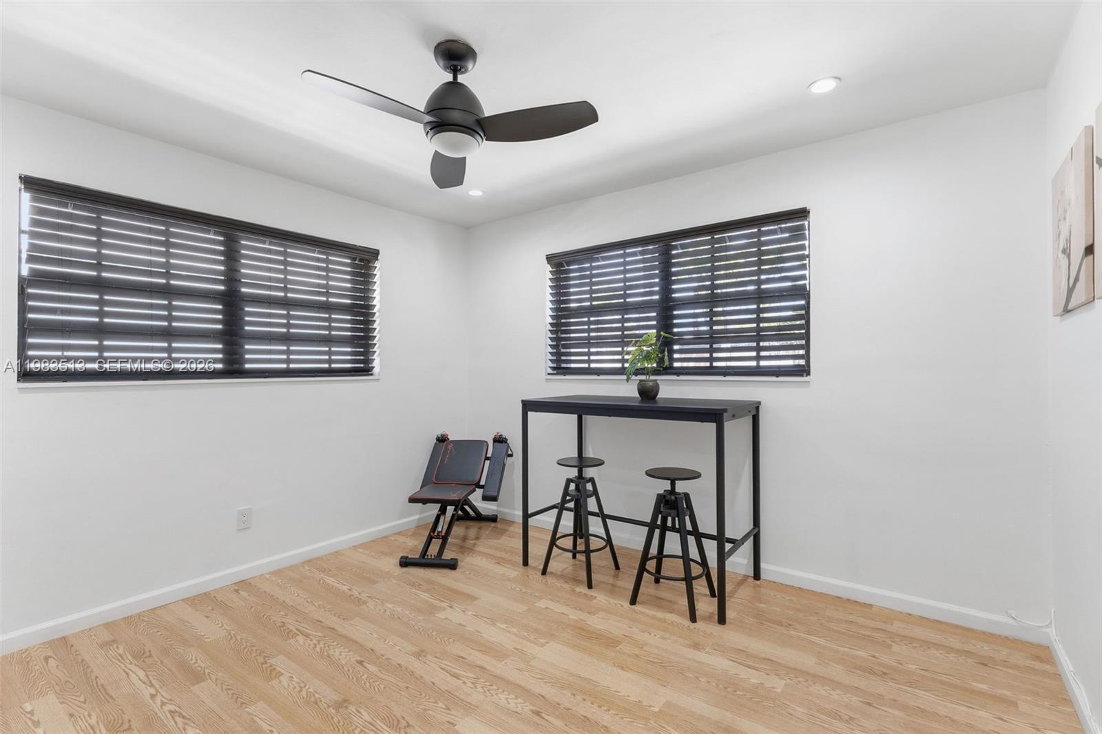 2485 NE 214th St Miami, FL 33180