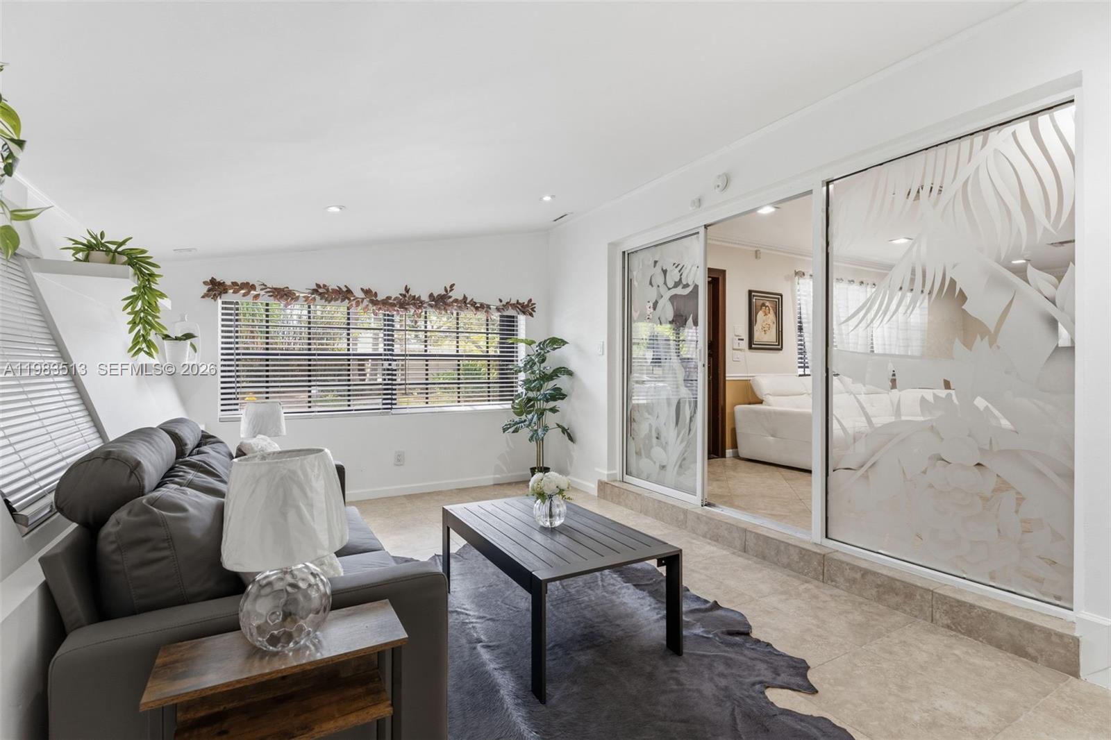 2485 NE 214th St Miami, FL 33180