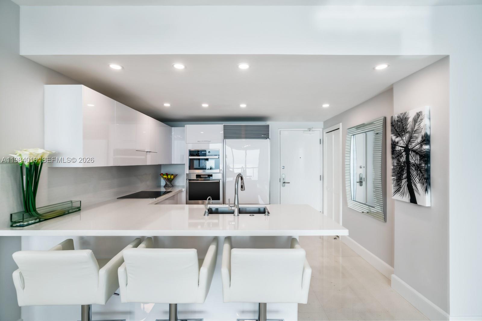 6799 Collins Ave #1404 Miami Beach, FL 33141