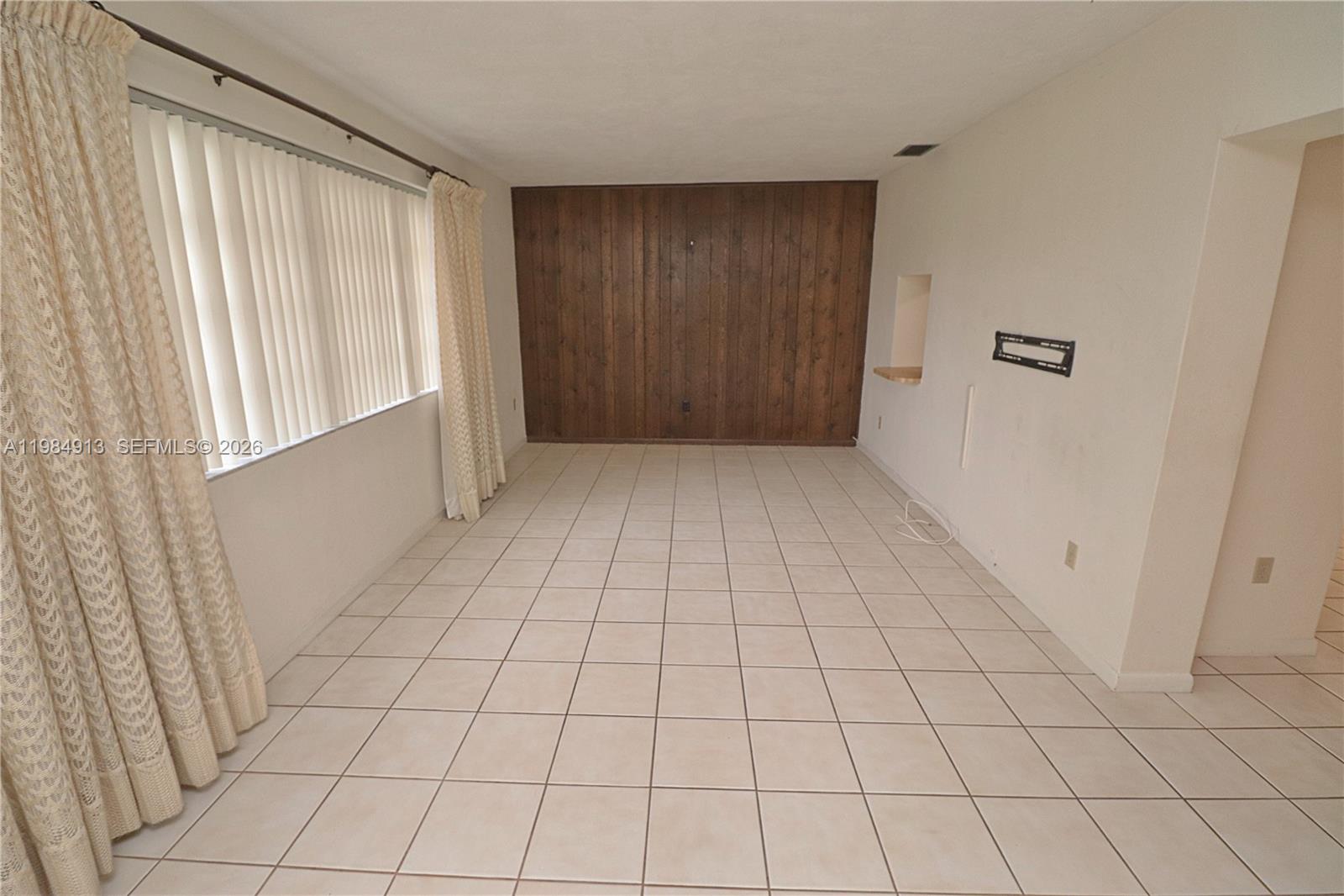 11820 Sheridan St Pembroke Pines, FL 33026