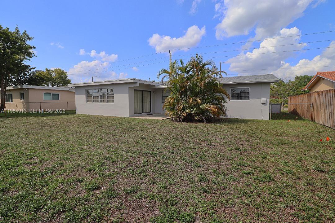 11820 Sheridan St Pembroke Pines, FL 33026