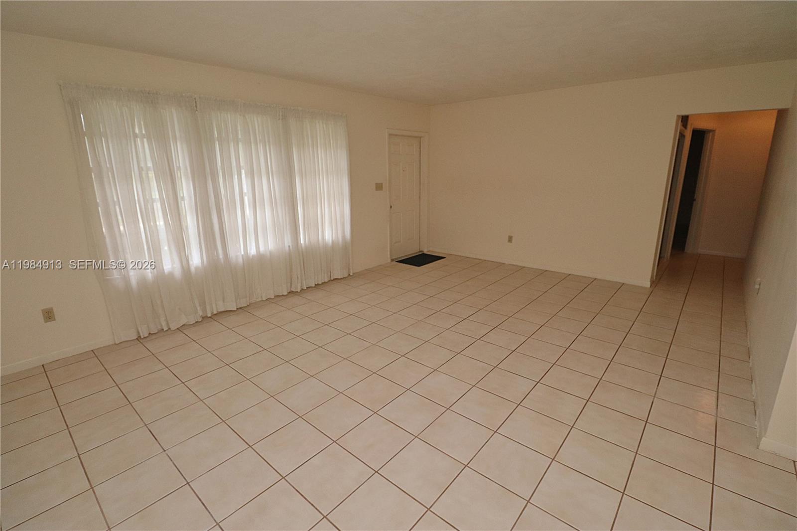 11820 Sheridan St Pembroke Pines, FL 33026