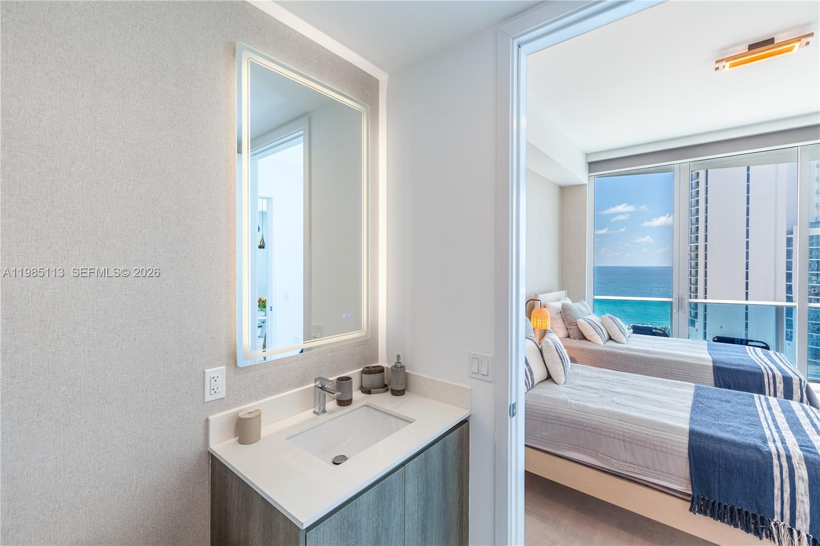 17550 Collins Ave #1202 Sunny Isles Beach, FL 33160