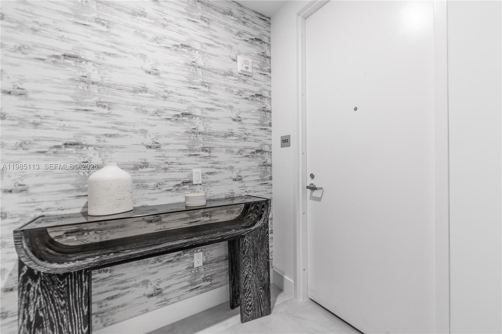 17550 Collins Ave #1202 Sunny Isles Beach, FL 33160