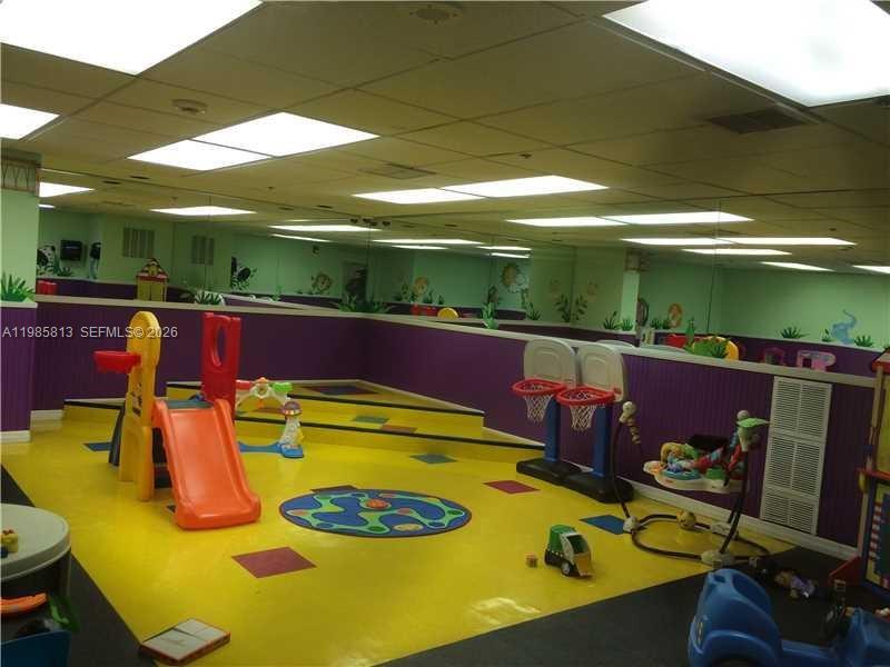 image Brickell Place II15