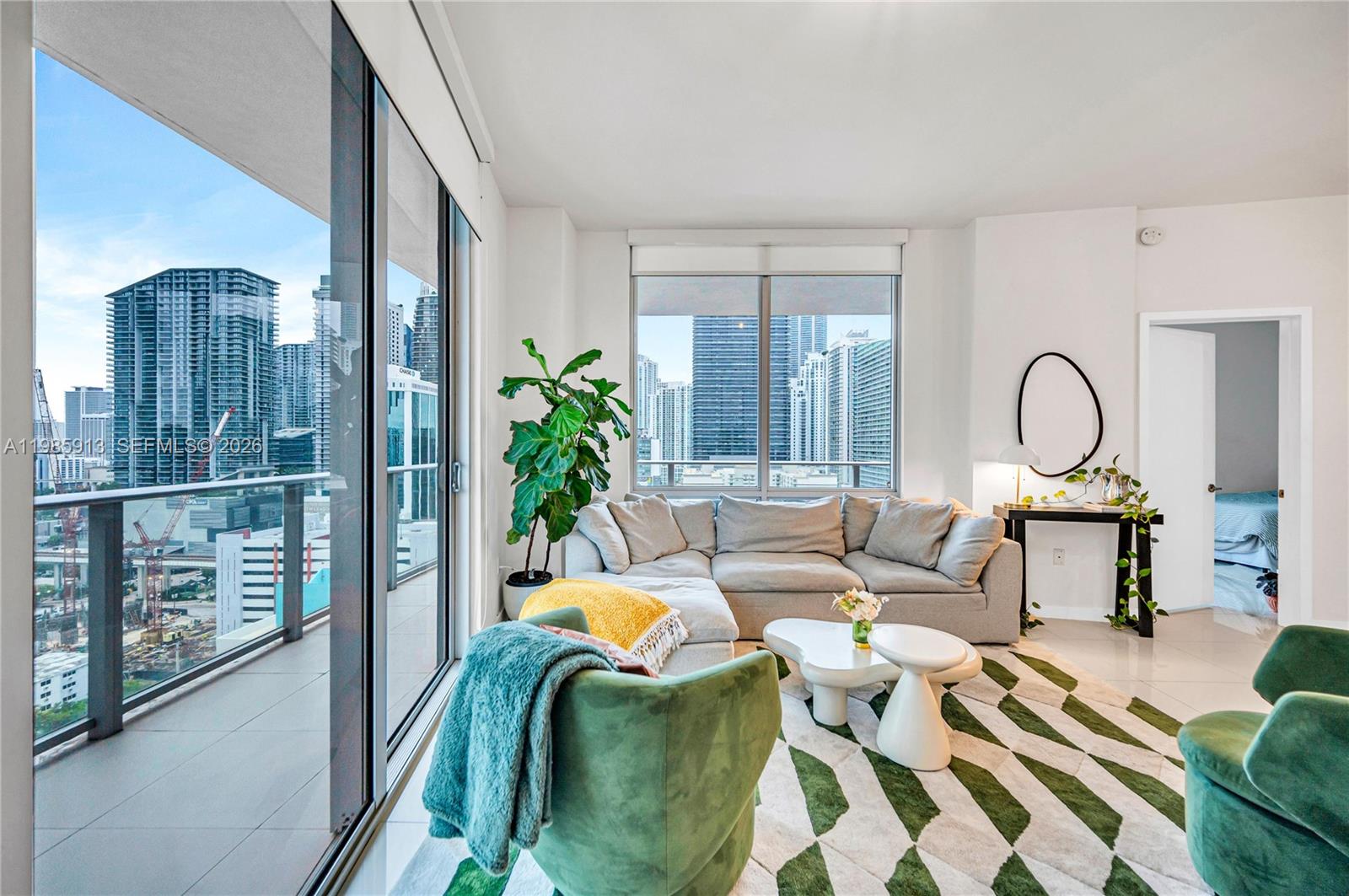 image Brickell Ten13