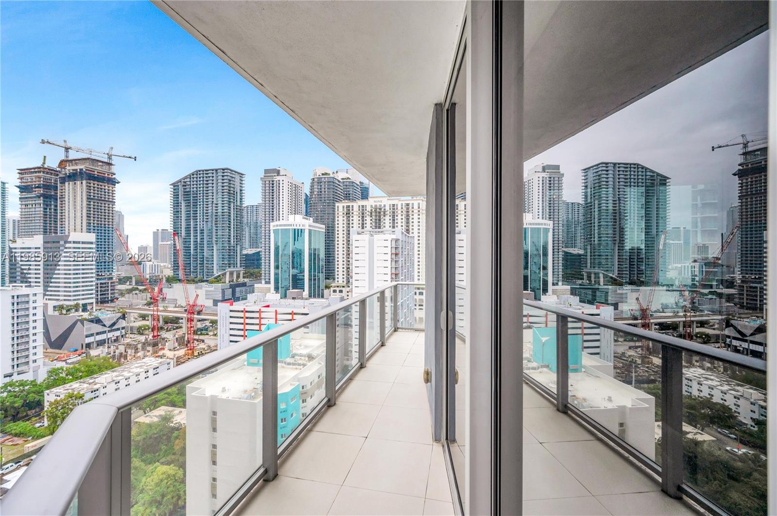image Brickell Ten18