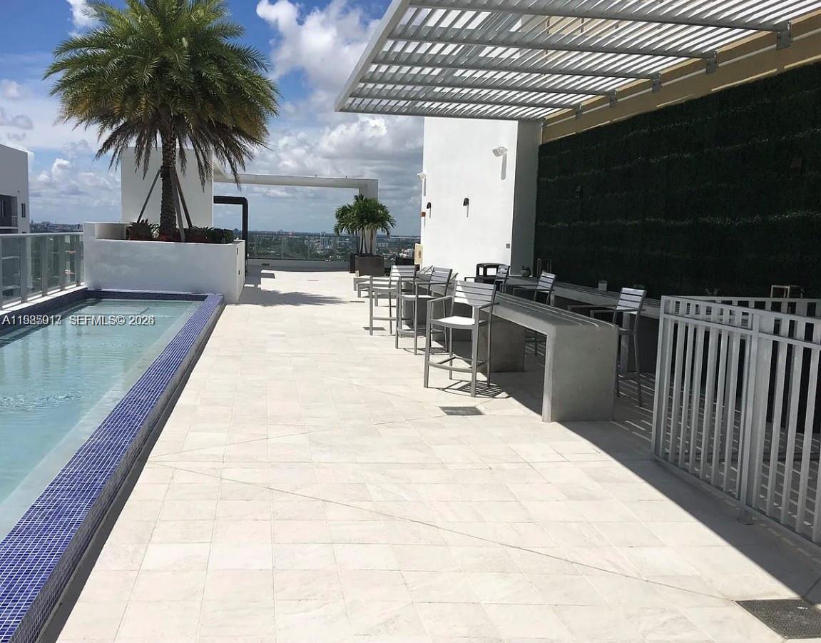 image Brickell Ten44