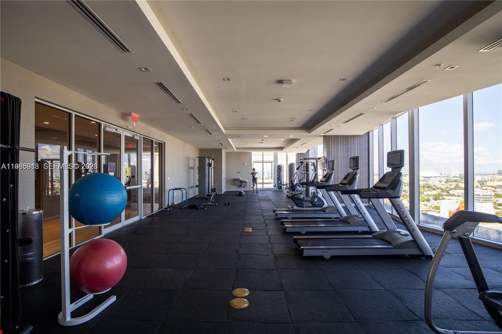 image Brickell Ten49