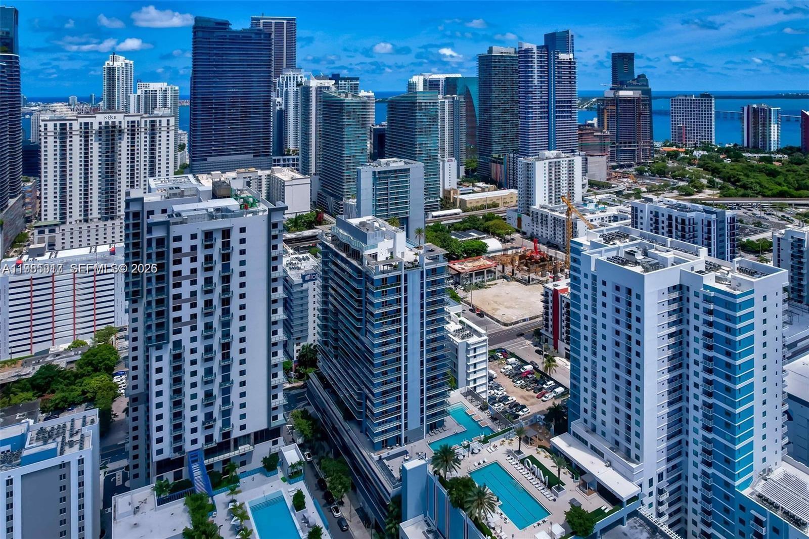 image Brickell Ten62