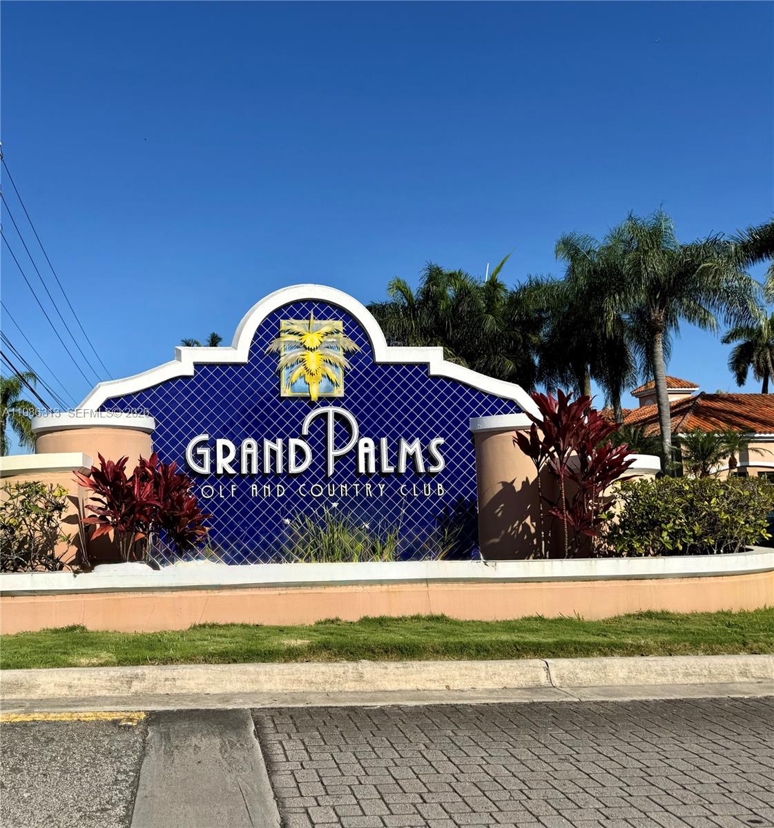 502 SW 158th Ter #201