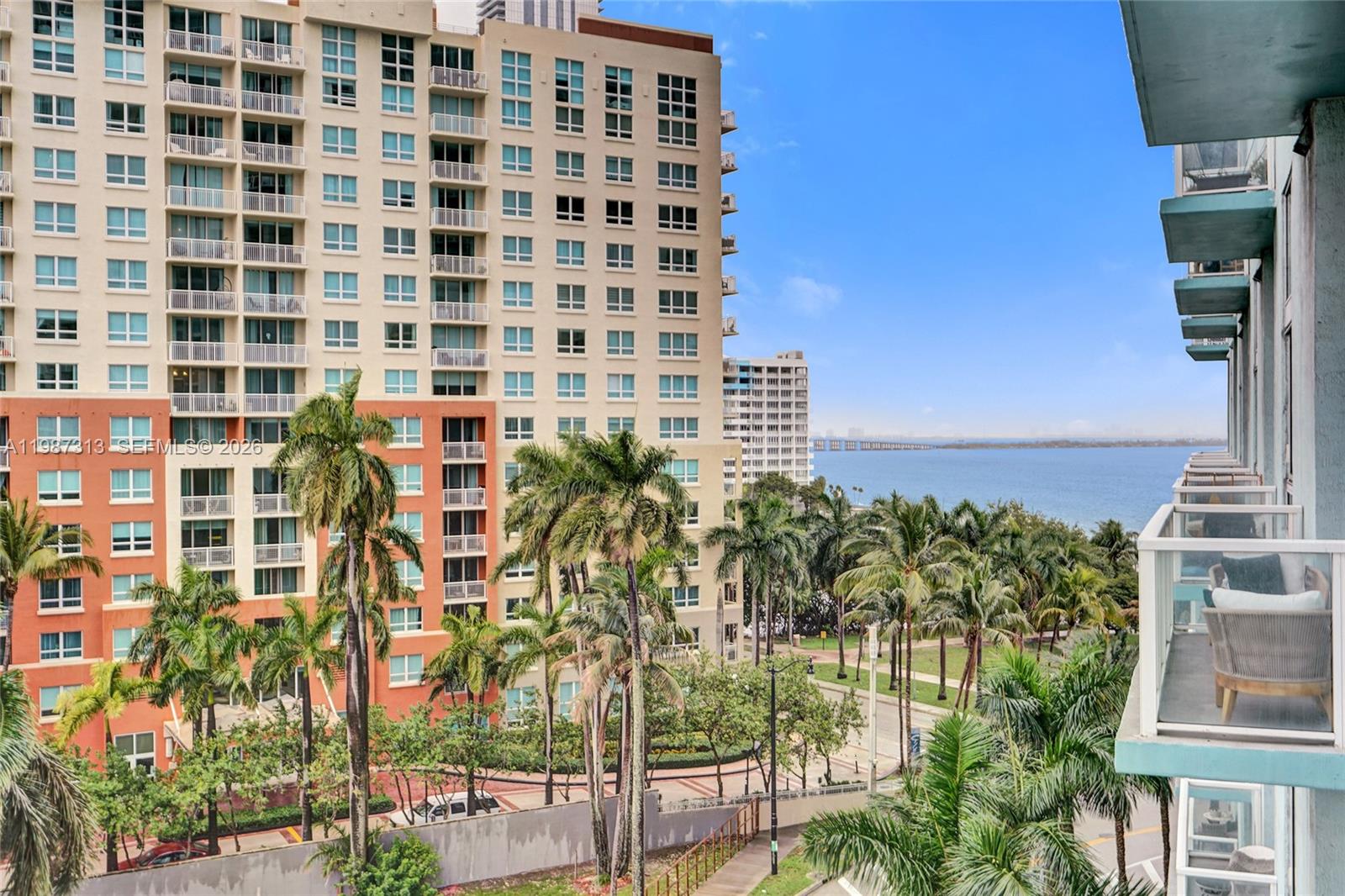 1900 N Bayshore Dr #816 Miami, FL 33132