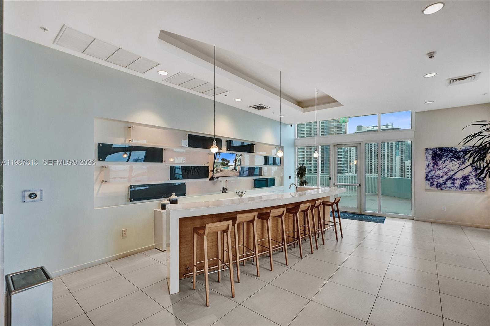 1900 N Bayshore Dr #816 Miami, FL 33132