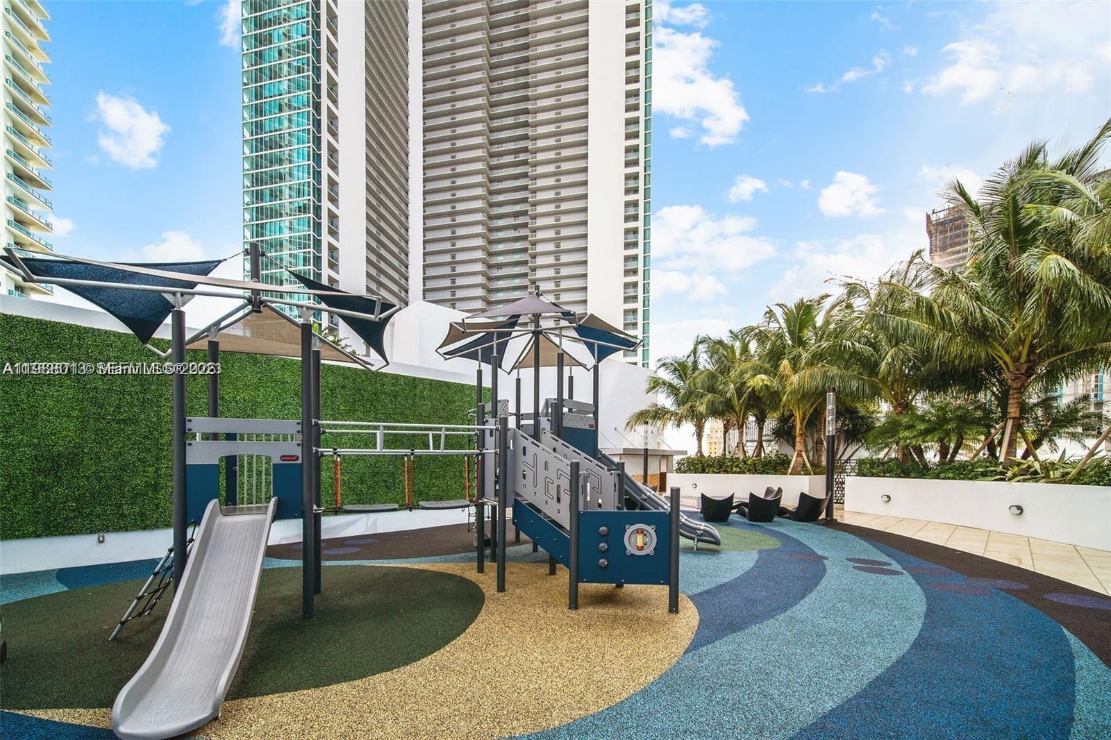 image Paramount Miami Worldcenter52