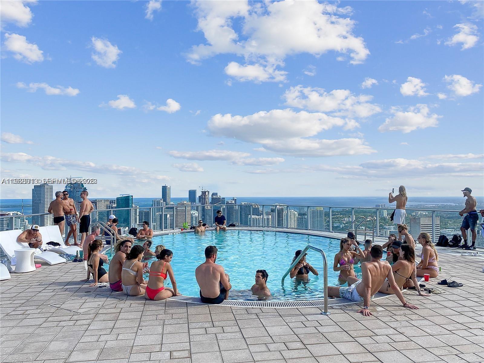 image Paramount Miami Worldcenter91