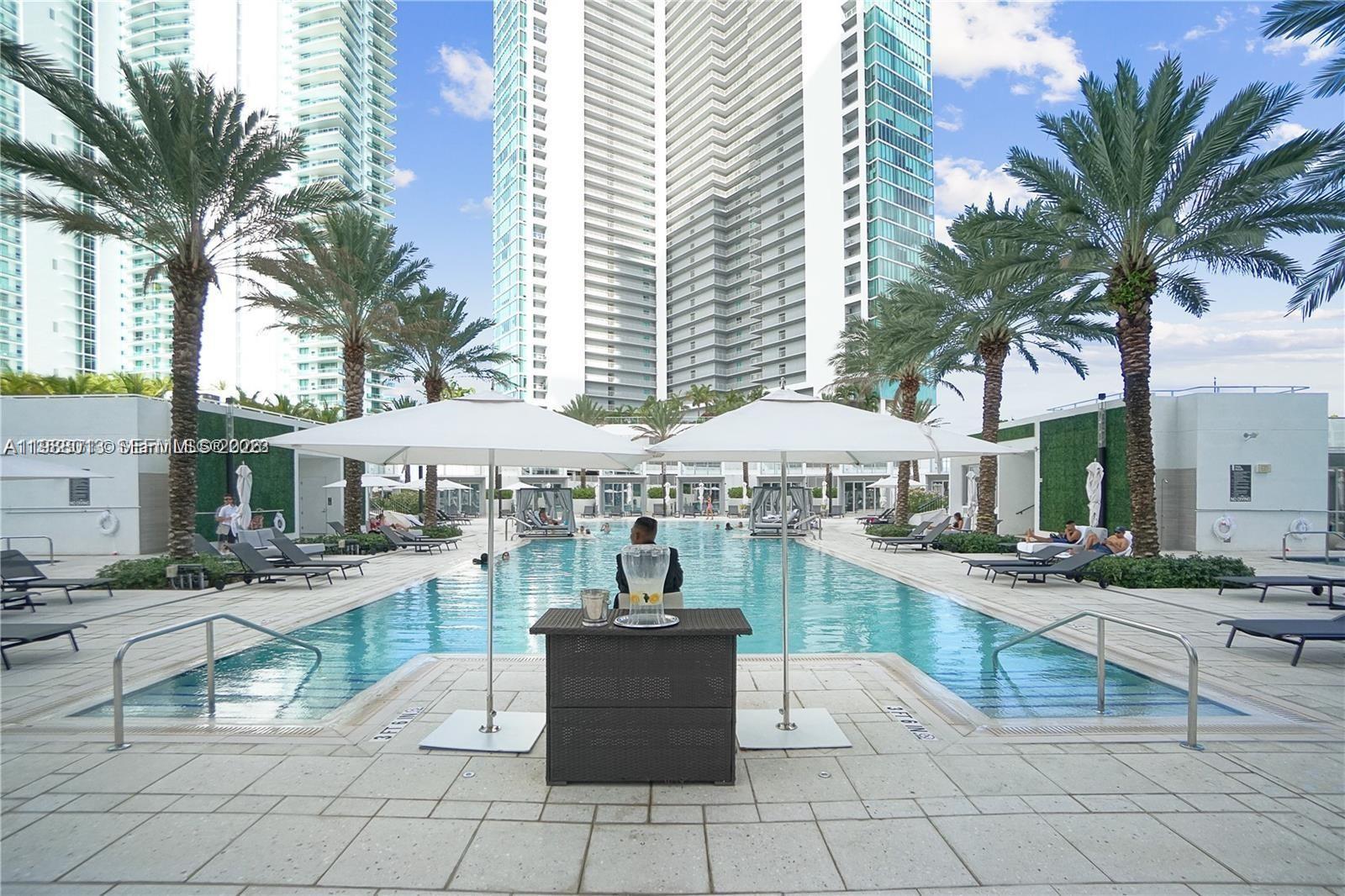 image Paramount Miami Worldcenter94