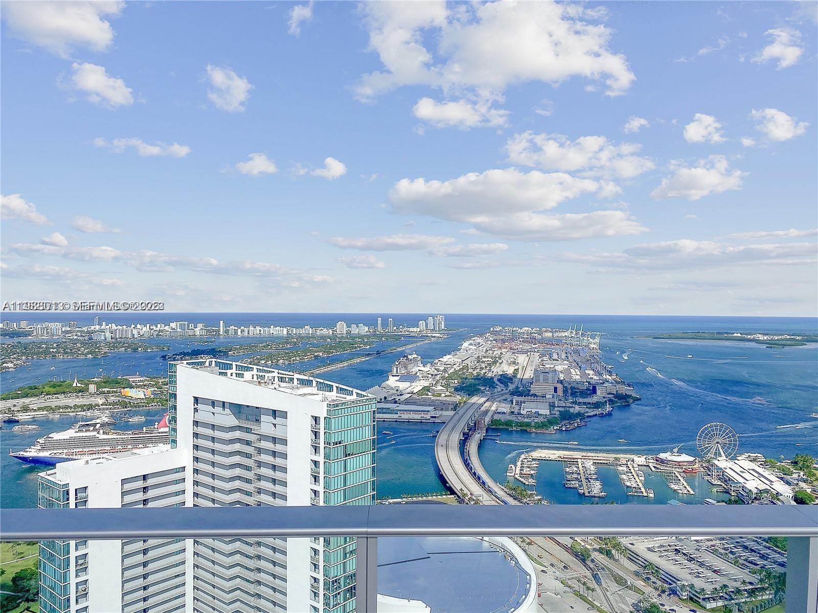 image Paramount Miami Worldcenter95