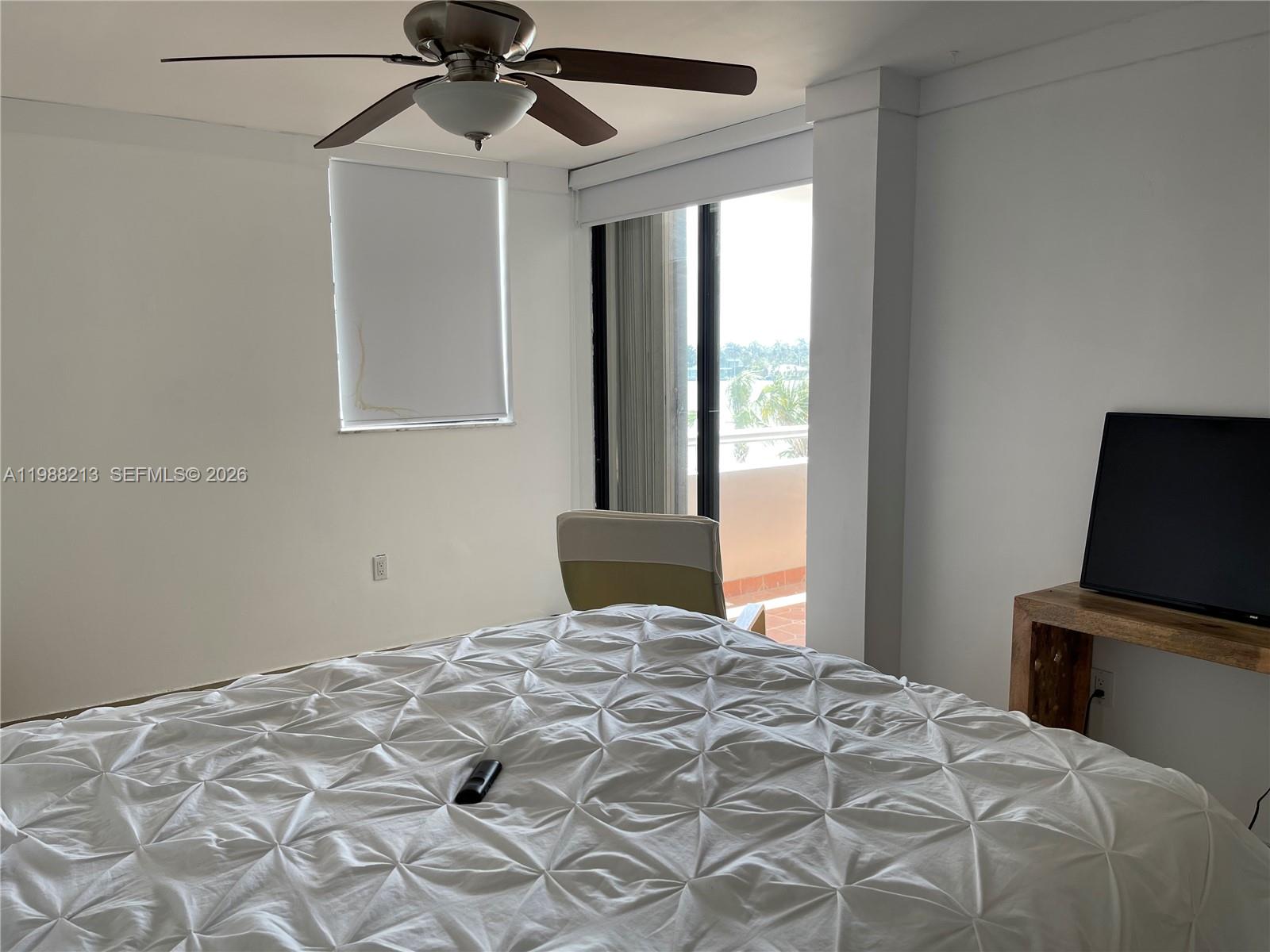 6820 Indian Crk Dr #3B Miami Beach, FL 33141