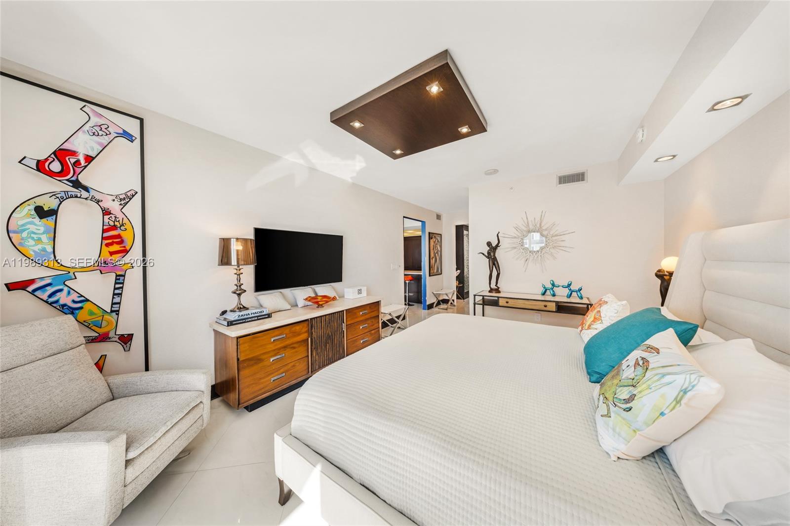 2821 N Ocean Blvd #806S Fort Lauderdale, FL 33308