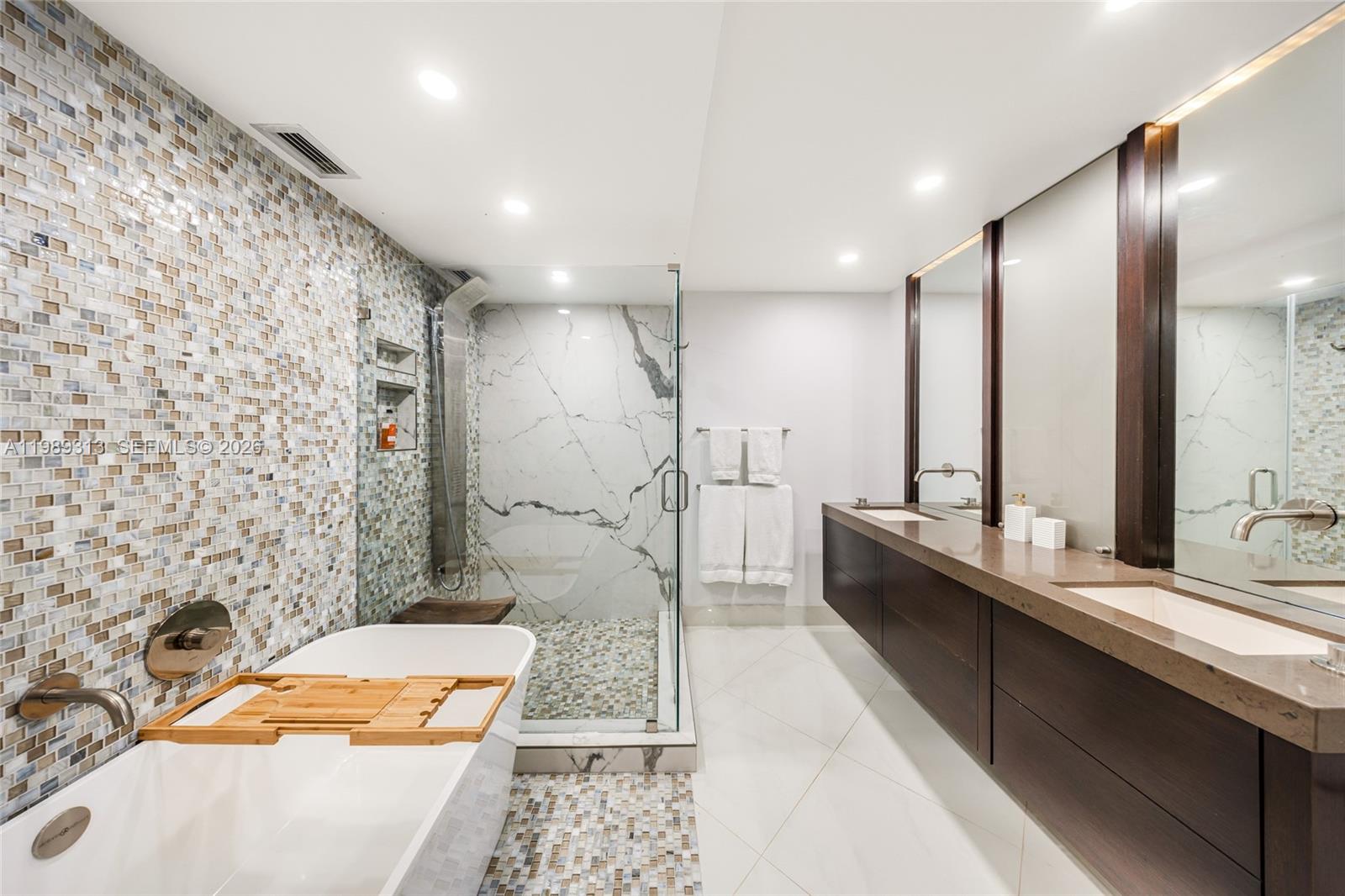 2821 N Ocean Blvd #806S Fort Lauderdale, FL 33308