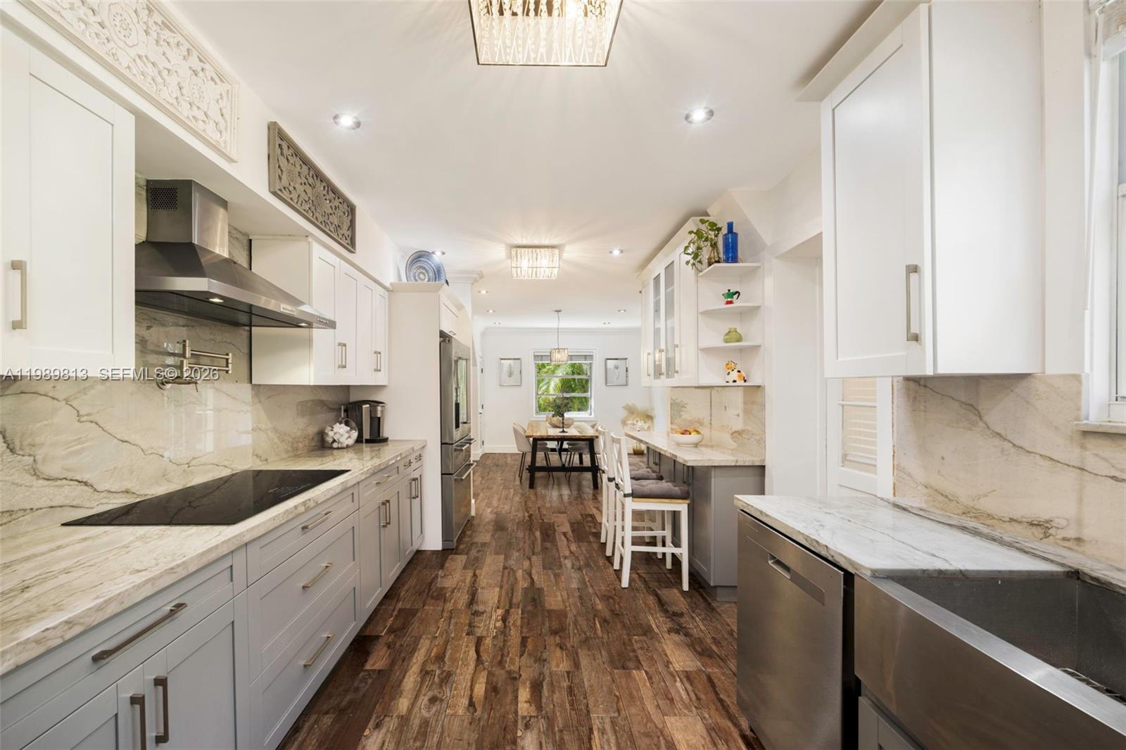 4206 Alhambra Cir Coral Gables, FL 33146