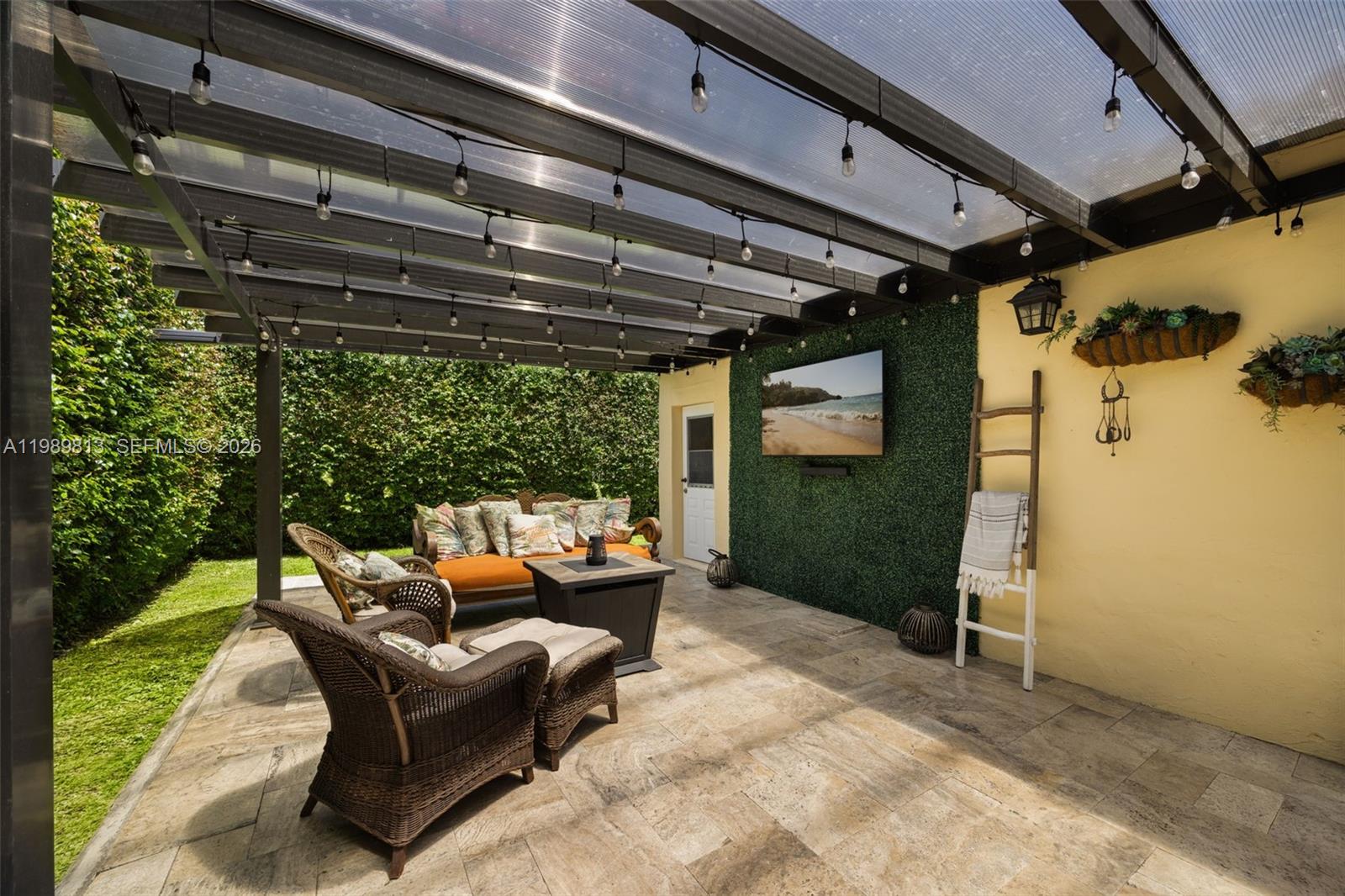 4206 Alhambra Cir Coral Gables, FL 33146