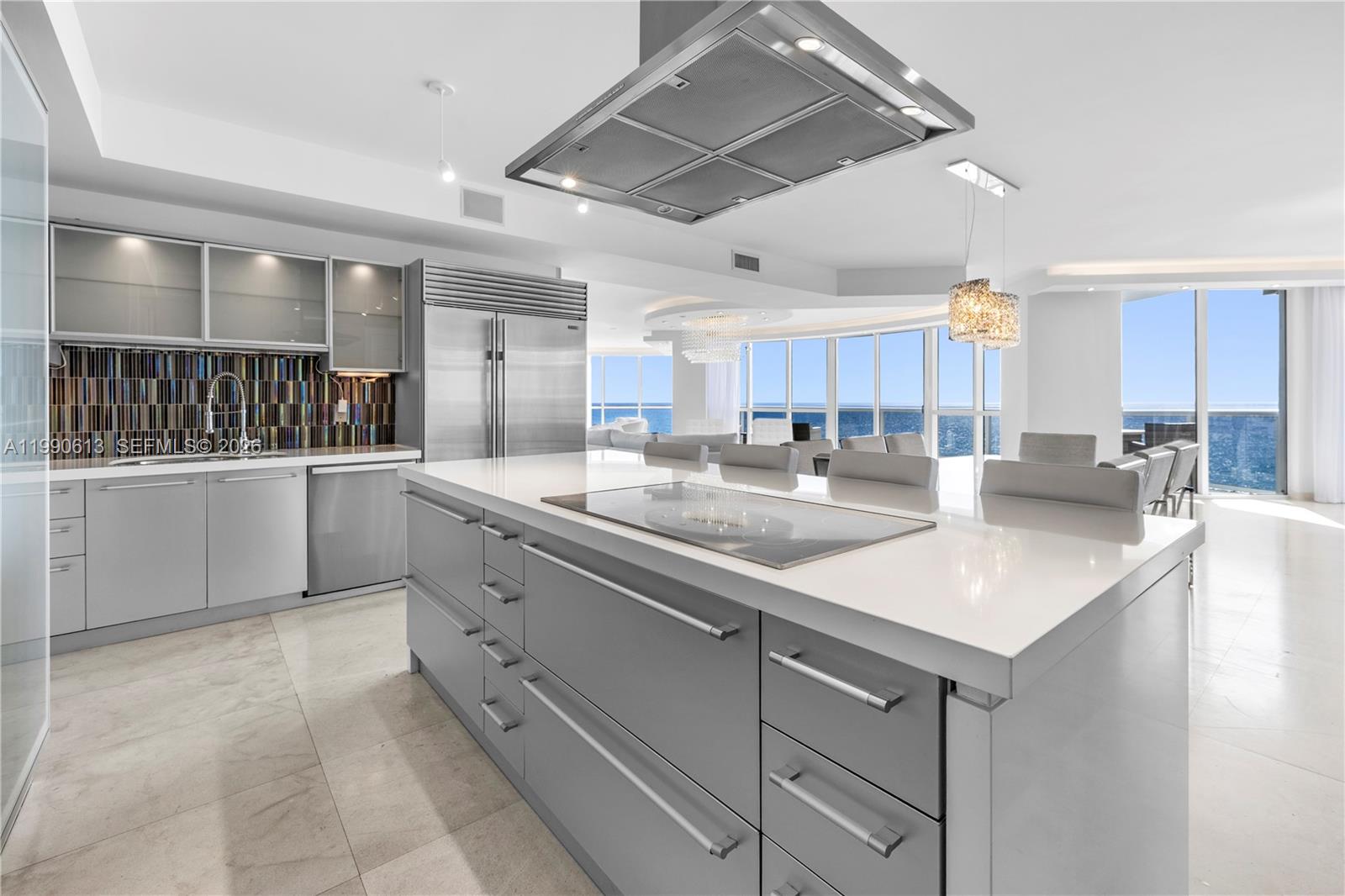 18201 Collins Ave #1209 Sunny Isles Beach, FL 33160