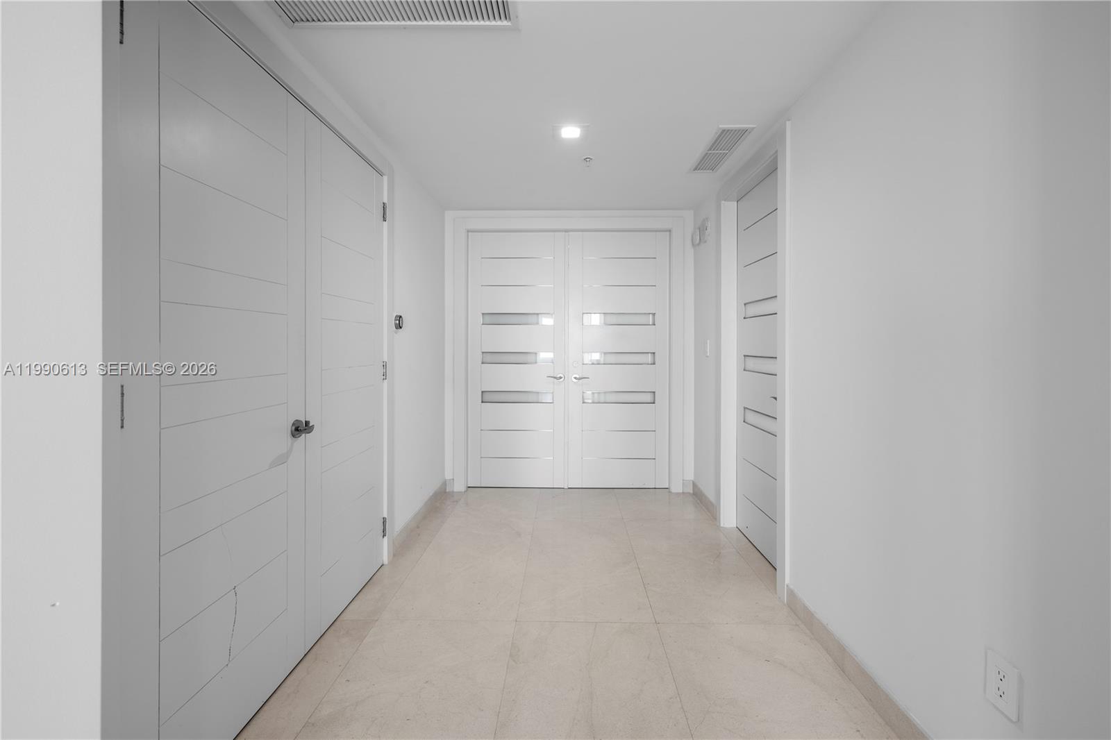 18201 Collins Ave #1209 Sunny Isles Beach, FL 33160